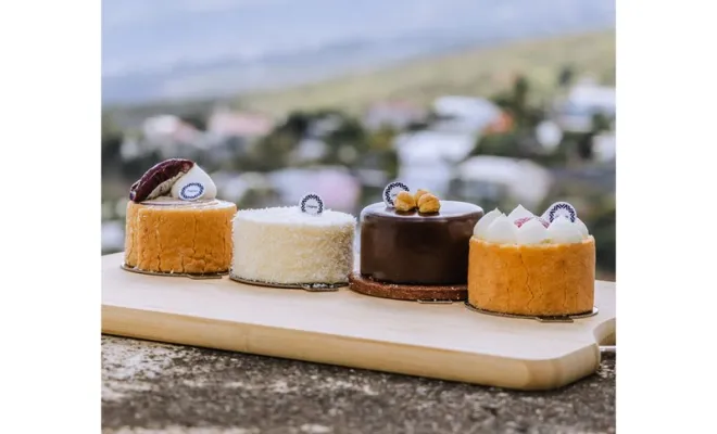 Entremets, Saint-Gilles, Origines Pâtisserie